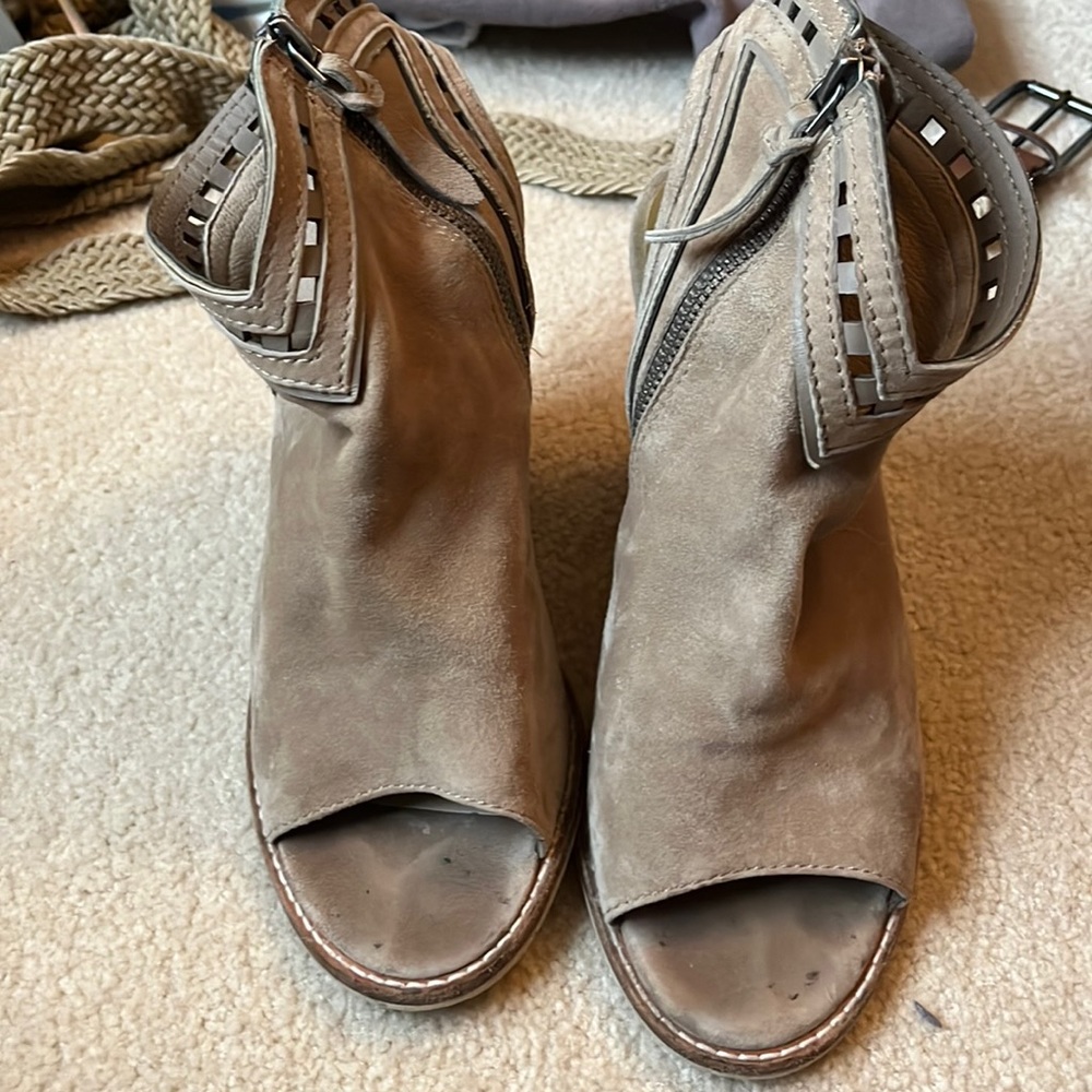 Dolce vita suede open toe bootie